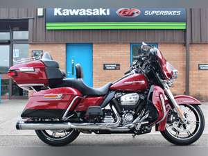 2021 71 Harley-Davidson Ultra Limited Touring 114 **Red** For Sale (picture 1 of 12)