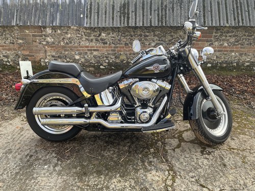 2006 harley davidson fat boy just 13000m in black SOLD
