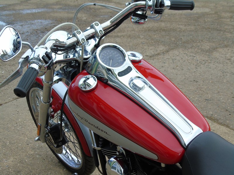 2004 Harley Davidson Softail Deuce - 7