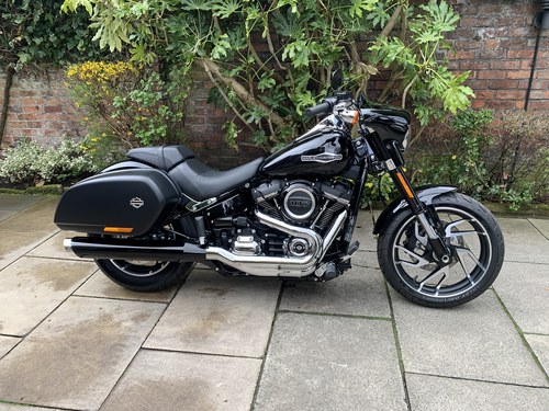 2019 Harley Davidson Sport Glide, 1 Own, 440miles, Exceptional VENDUTO