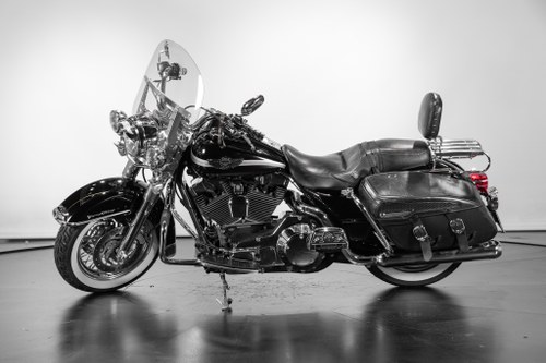 2003 HARLEY DAVIDSON ROAD KING CLASSIC In vendita