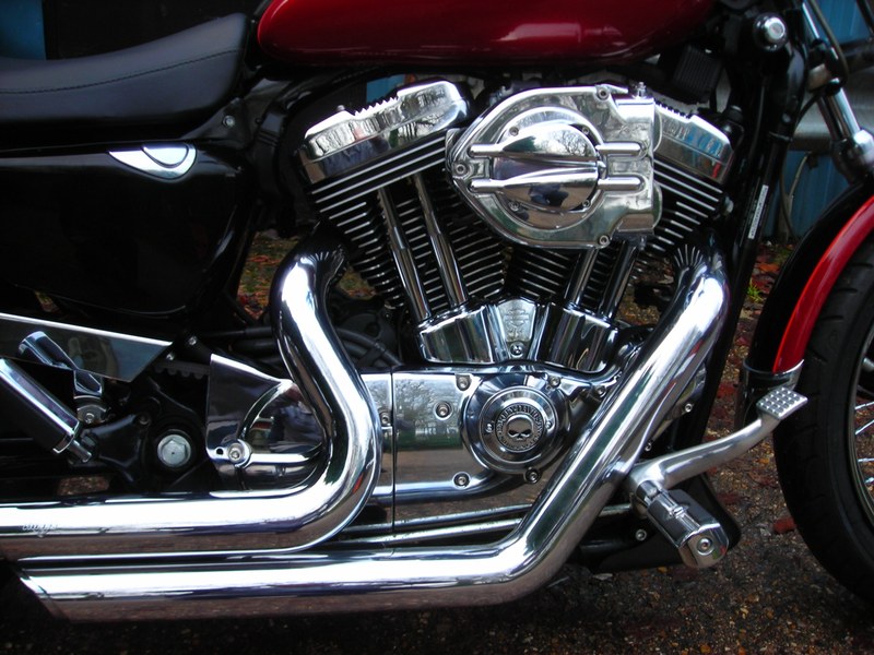 2005 Harley Davidson Dyna Super Glide - 4