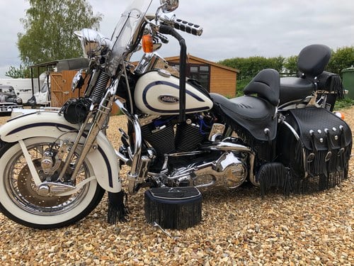 1997 Harley Davidson Flsts Heritage Springer Softail V Twin