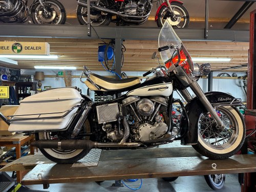 1965 Harley Davidson Electra Glide