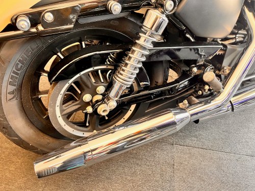 2014 Harley Davidson Sportster 883 - 6