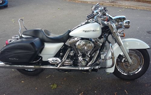 2007 Harley Davidson Road King (picture 1 of 6)