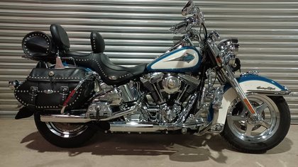 HARLEY DAVIDSON HERITAGE SOFTAIL CLASSIC WITH AMAZING SPEC