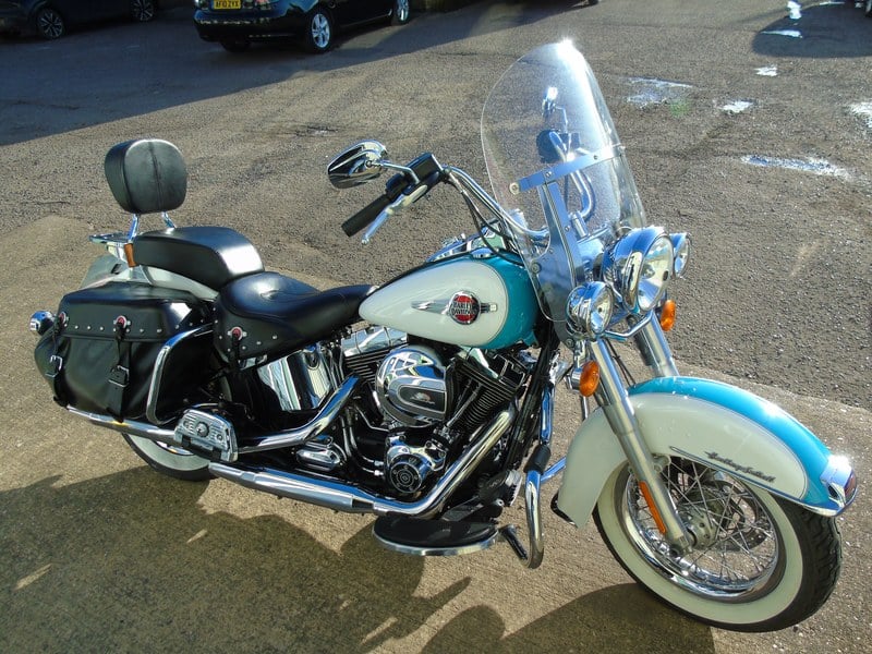 Harley-Davidson FLSTC 2016 103 Softail Heritage 1690cc