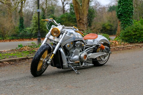 2011 Harley Davidson Deluxe Completely customised For Sale