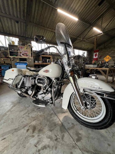 1967 HARLEY DAVIDSON FLH Kaufen Bei