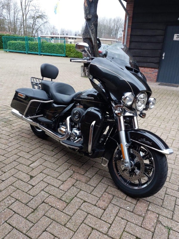 2016 Harley Davidson Electra Glide - 1 2016 Harley Davidson Electra Glide - 1