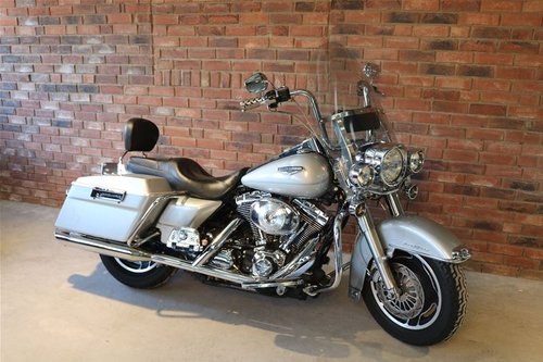 2005 Harley Davidson FLHRCI Road King Classic For Sale