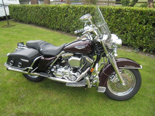 Fully customized Harley Davidson Road king 2005 In vendita