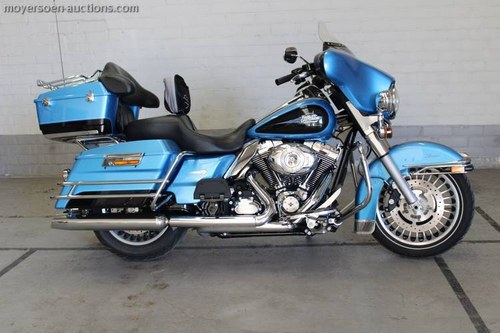2011 HARLEY-DAVIDSON Ultra Electra glide 130ci For Sale by Auction