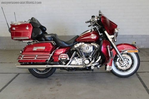 2005 HARLEY-DAVIDSON Ultra Electra glide For Sale by Auction