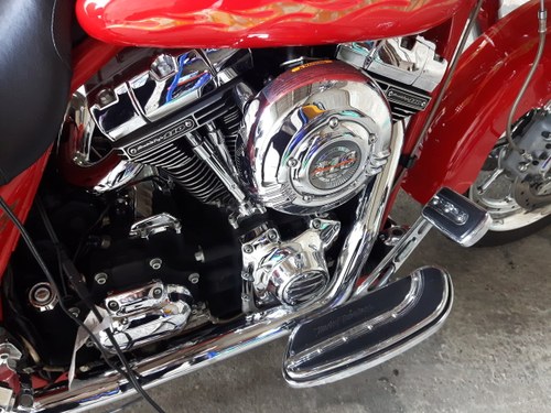 2007 Beautiful Red Road King For Sale