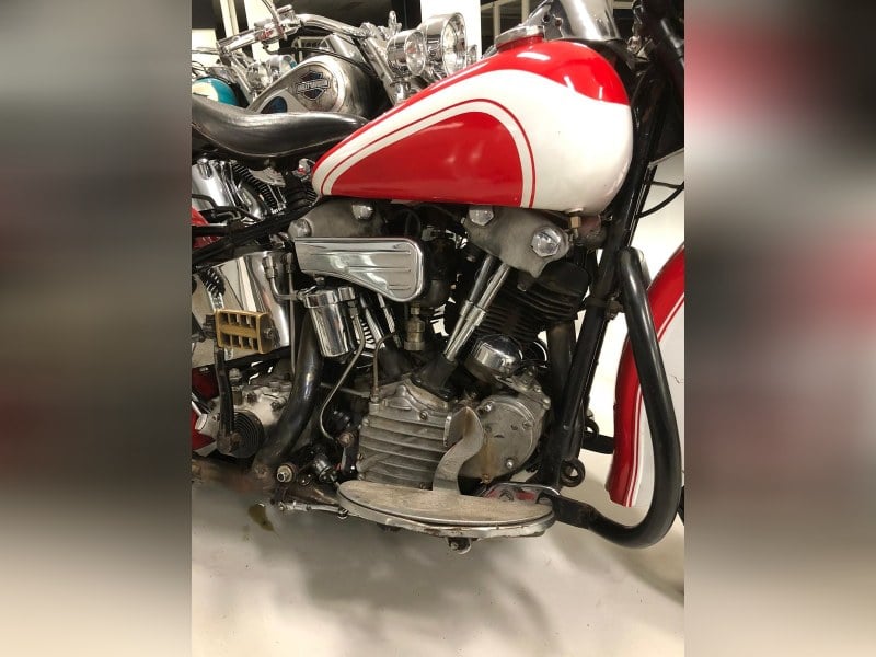 Harley Davidson knucklehead 1946