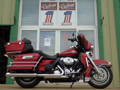 2012 Harley-Davidson FLHTC Electra Glide Ultra 1690cc 1 Owner For Sale