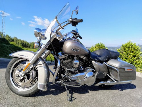 Harley Davidson Flhr Road King 2016 À venda