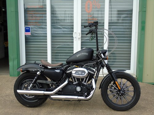 2014 Harley-Davidson XL 883 N Iron Only 1500 Miles Keyless Start In vendita