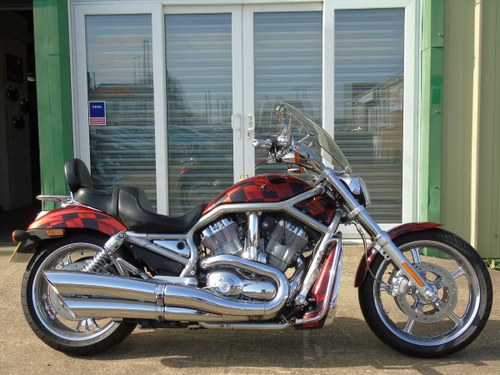 2005 Harley-Davidson VRSCA V Rod Custom Harley Paint, Mega Spec In vendita
