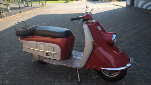 Heinkel 1964 first paint scooter VERKAUFT