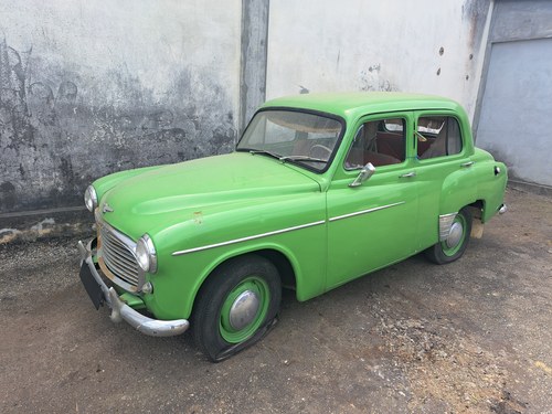 Hillman Minx good restoration base For Sale