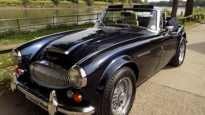 HMC MKIV LIGHTWEIGHT - ONE OWNER & ONLY 49,600 MILES