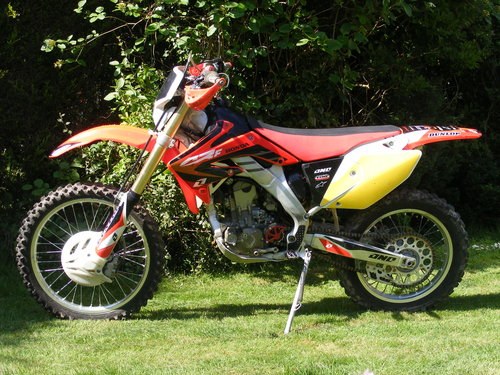 2004 Honda CRF250X Trail/Enduro. Running with V5C For Sale