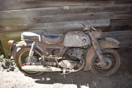 Lot 16 -  A 1963 Honda Benly C92 project - 17/06/18 For Sale by Auction