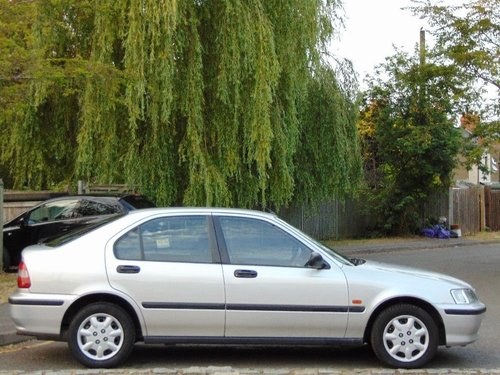 1999 Honda Civic 1.4i S Automatic.. VERY LOW MILES.. SUPERB. In vendita