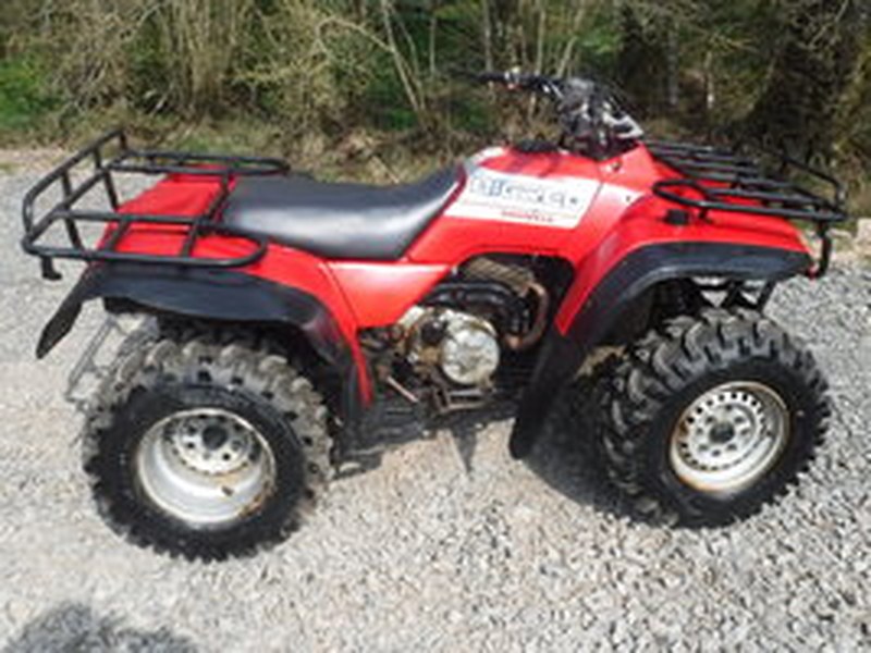 HONDA BIG RED TIME WARP CLASSIC FAULT FREE 4X4 QUAD BIKE