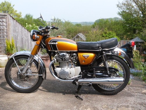 1972 HONDA CB250 K4 In vendita