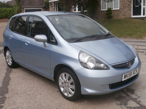 2008 honda jazz se,one prev owner,new mot,22k Kaufen Bei