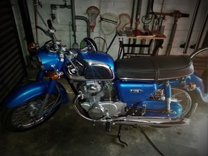 Honda CD175 A4 1972 - candy sapphire blue For Sale