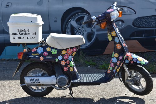 1990 A 1982 Honda Melody Deluxe, inexpensive commuter 05/10/2019 For Sale by Auction