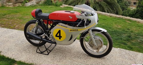 1967 Honda RC 181 500cc R.AGOSTON. In vendita