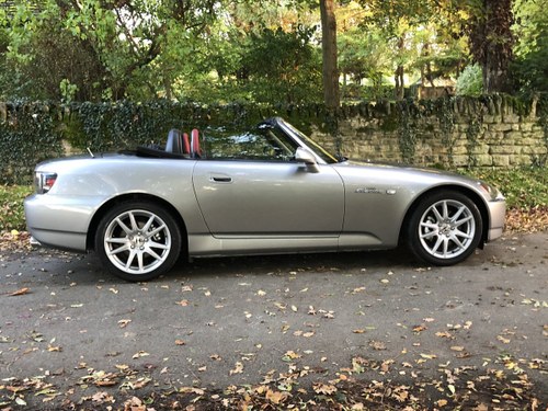 Honda S2000 - AP2 - 63000 miles - 2004 VENDU