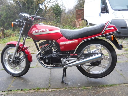 1985 Honda CB 125cc  In vendita
