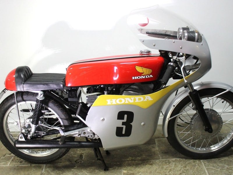 Honda RC142/143 Triubute 125 cc Four Stoke Twin Road Reg