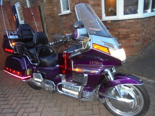 1997 Honda goldwing 1500 fully loaded stunning For Sale
