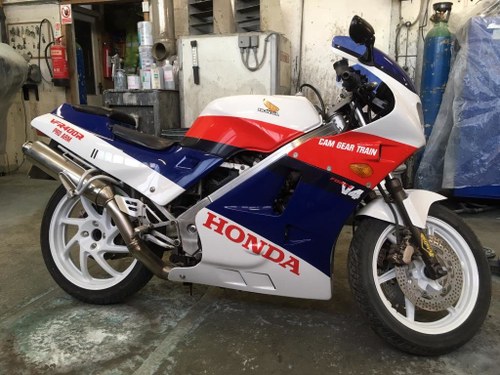 1987 Honda VFR400  For Sale by Auction