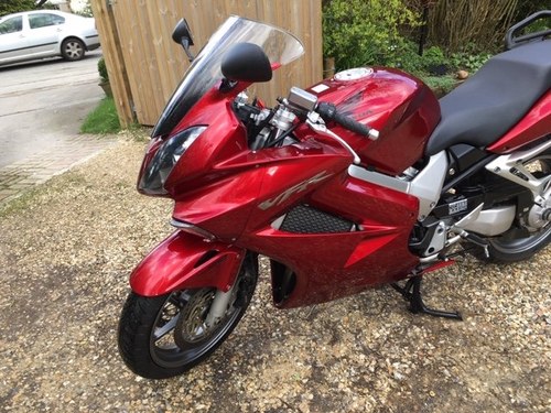 2008 VFR 800 Vtec with full luggage  in metalic Red SOLD