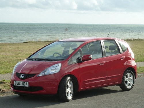 2010 HONDA JAZZ 1.4i  VTEC AUTOMATIC ES AIR CON ONE OWNER FSH SOLD