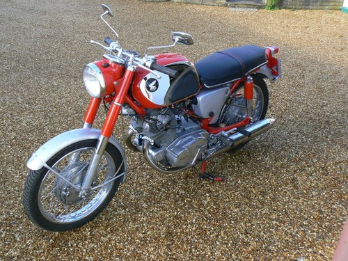 1965 Honda CB72 Sports In vendita
