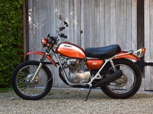 1971 Completely restored Honda SL350 in Candy Topaz Orange Kaufen Bei