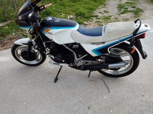 1985 Honda MVX250 Rare 2 stroke triple For Sale