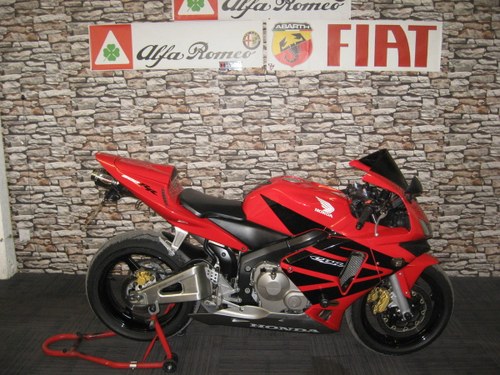 2003 03-reg Honda CBR600RR-3 finished in red and black For Sale