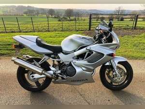 1998 Honda Vtr 1000 Firestorm Superb V Twin Superbike For Sale 1998 Honda Vtr 1000 Firestorm Superb V Twin Superbike For Sale