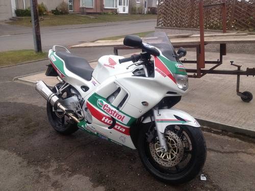 1998 Honda CBR600 F3 in Castrol Livery For Sale